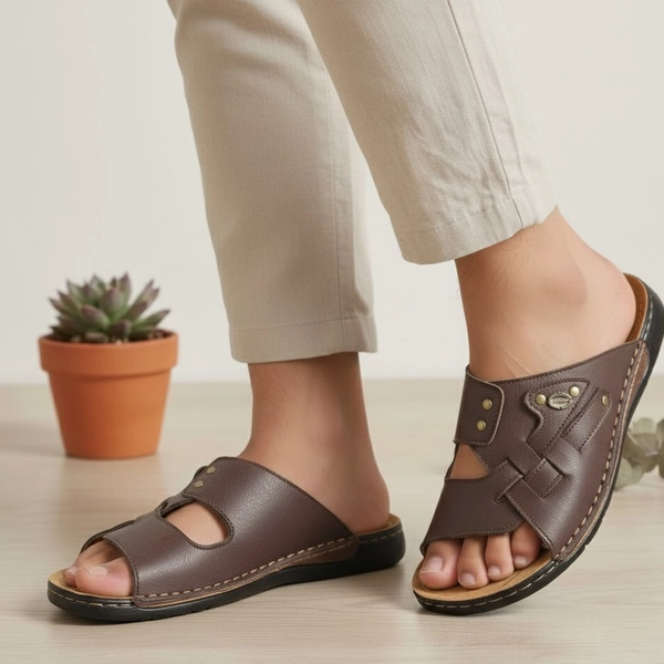 دمپایی طبی چرمی مردانه مدل شهپر 821